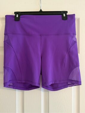 Lululemon Purple Women’s Wunder Train Mesh Panel High-Rise Athletic Shorts